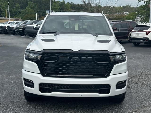 2026 RAM Ram 1500 RAM 1500 EXPRESS CREW CAB 4X4 57 BOX