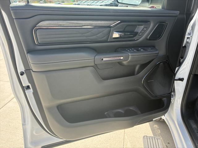 2026 Ram 1500 Limited Crew Cab 4x4 5'7" Box
