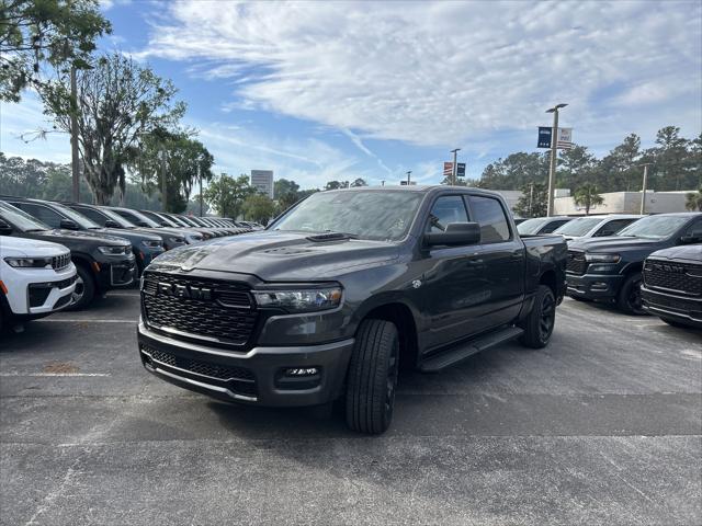 2026 RAM 1500 RAM 1500 EXPRESS CREW CAB 4X4 57 BOX