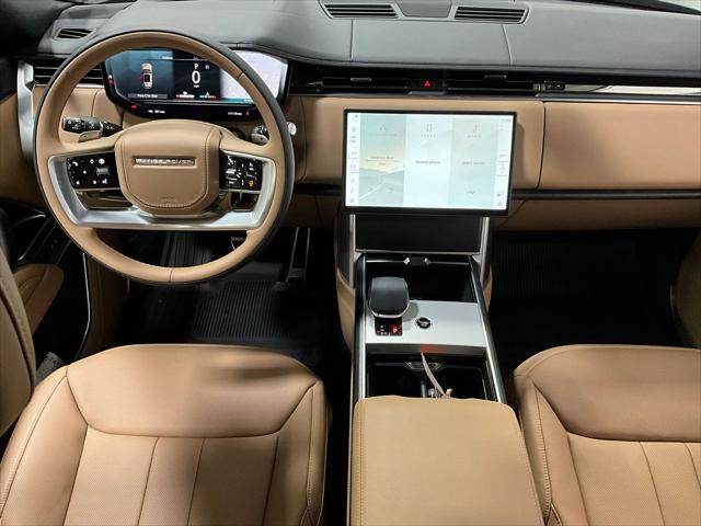 2026 Land Rover Range Rover P530 SE