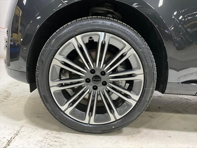 2026 Land Rover Range Rover P530 SE