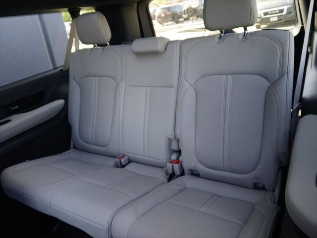 2026 Jeep Grand Wagoneer L Summit Obsidian 4x4