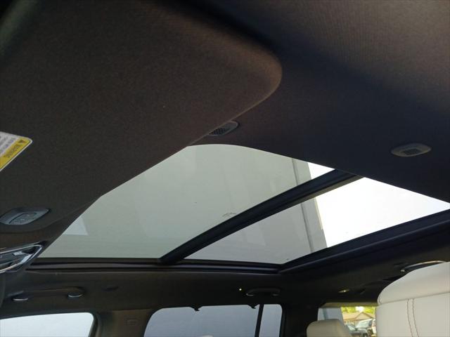 2026 Jeep Grand Wagoneer L Summit Obsidian 4x4