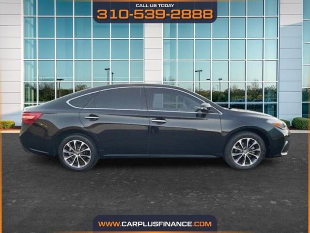 2018 Toyota Avalon XLE