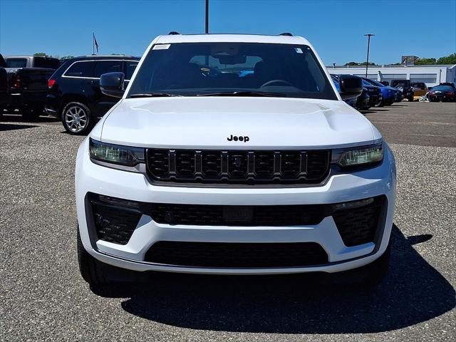 2026 Jeep Grand Cherokee GRAND CHEROKEE LIMITED RESERVE 4X4