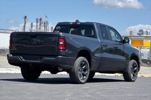 2026 RAM Ram 1500 RAM 1500 EXPRESS QUAD CAB 4X4 64 BOX 2026 RAM Ram 1500 RAM 1500 EXPRESS QUAD CAB 4X4 64 BOX