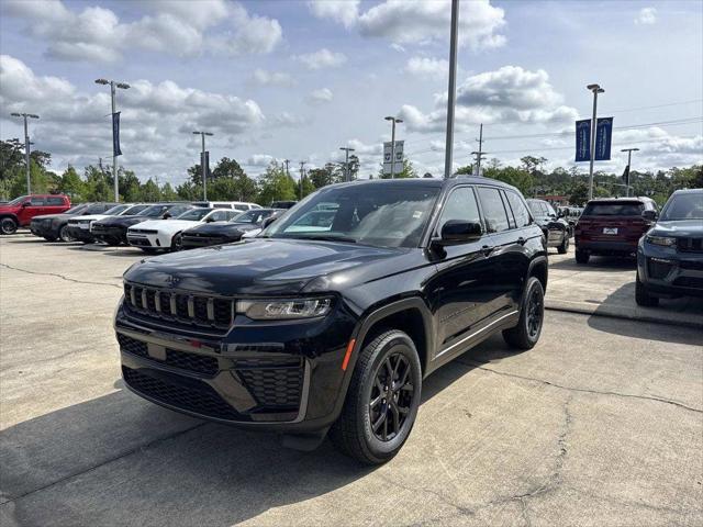 2026 Jeep Grand Cherokee GRAND CHEROKEE LAREDO ALTITUDE 4X2