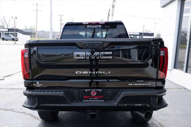 2026 GMC Sierra 2500HD Crew Cab, Standard Bed, Denali Ultimate, 4WD