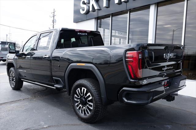 2026 GMC Sierra 2500HD Crew Cab, Standard Bed, Denali Ultimate, 4WD