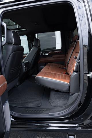 2026 GMC Sierra 2500HD Crew Cab, Standard Bed, Denali Ultimate, 4WD