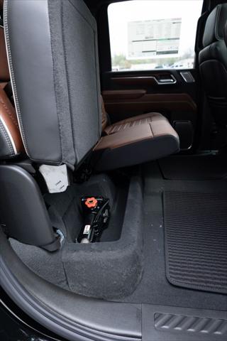 2026 GMC Sierra 2500HD Crew Cab, Standard Bed, Denali Ultimate, 4WD
