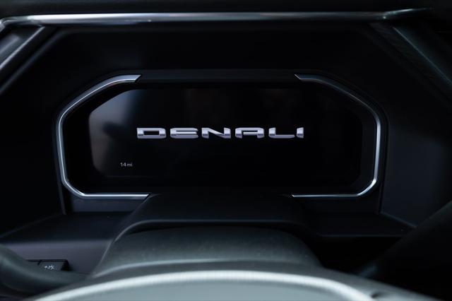 2026 GMC Sierra 2500HD Crew Cab, Standard Bed, Denali Ultimate, 4WD