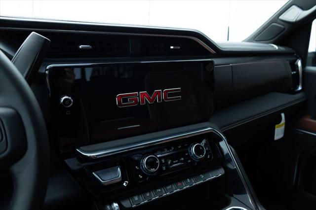 2026 GMC Sierra 2500HD Crew Cab, Standard Bed, Denali Ultimate, 4WD