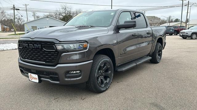 2026 RAM Ram 1500 RAM 1500 EXPRESS CREW CAB 4X4 57 BOX