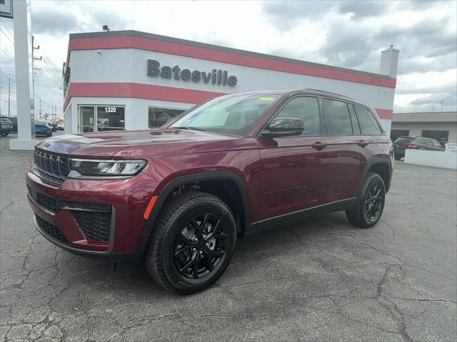 2026 Jeep Grand Cherokee GRAND CHEROKEE LAREDO ALTITUDE 4X4 2026 Jeep Grand Cherokee GRAND CHEROKEE LAREDO ALTITUDE 4X4