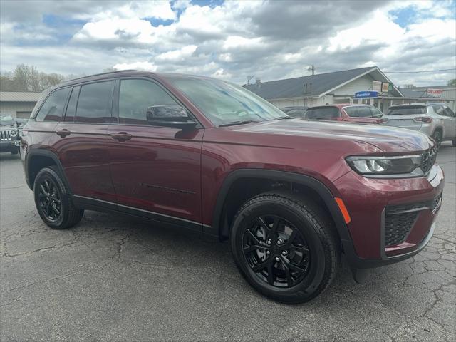 2026 Jeep Grand Cherokee GRAND CHEROKEE LAREDO ALTITUDE 4X4 2026 Jeep Grand Cherokee GRAND CHEROKEE LAREDO ALTITUDE 4X4