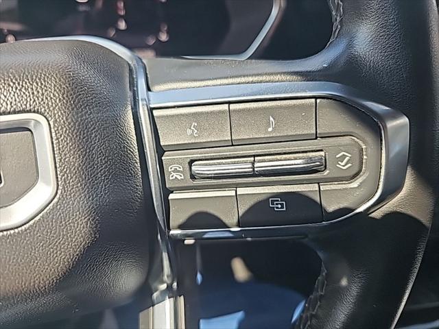 2023 GMC Canyon 2WD Crew Cab Short Box Elevation