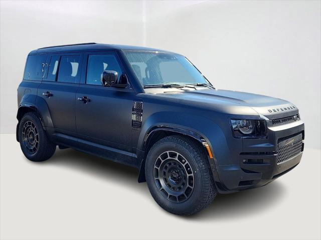 2026 Land Rover Defender P635 OCTA
