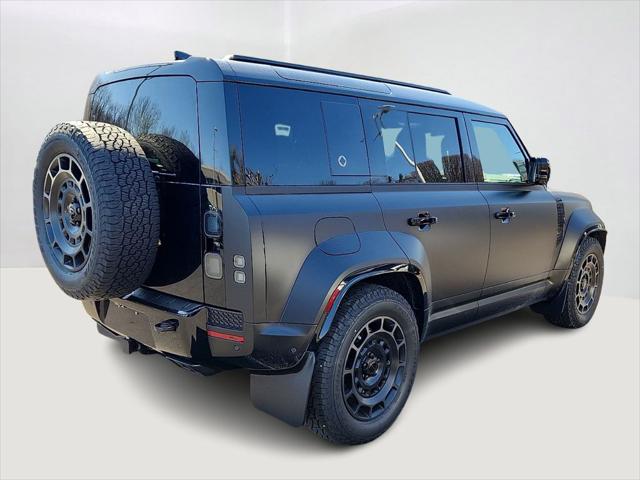 2026 Land Rover Defender P635 OCTA
