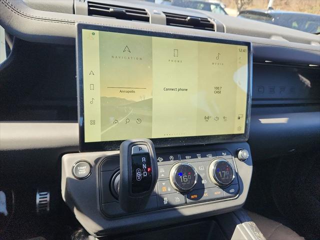 2026 Land Rover Defender P635 OCTA