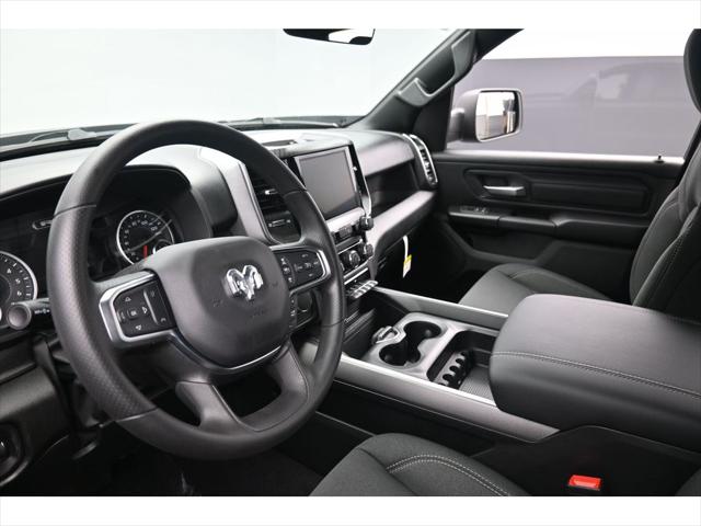 2026 Ram 1500 Express Crew Cab 4x4 5'7" Box