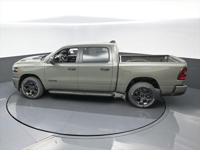 2026 Ram 1500 Express Crew Cab 4x4 5'7" Box