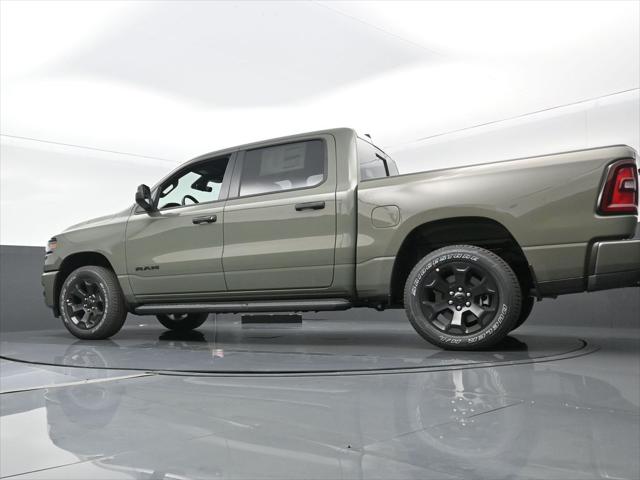 2026 Ram 1500 Express Crew Cab 4x4 5'7" Box