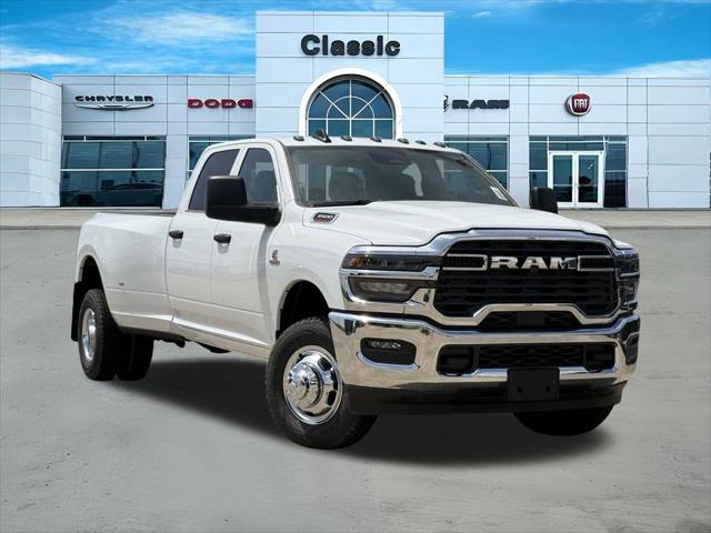 2026 RAM Ram 3500 RAM 3500 TRADESMAN CREW CAB 4X4 8 BOX