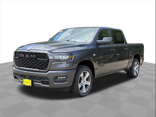 2026 RAM 1500 RAM 1500 EXPRESS CREW CAB 4X2 57 BOX