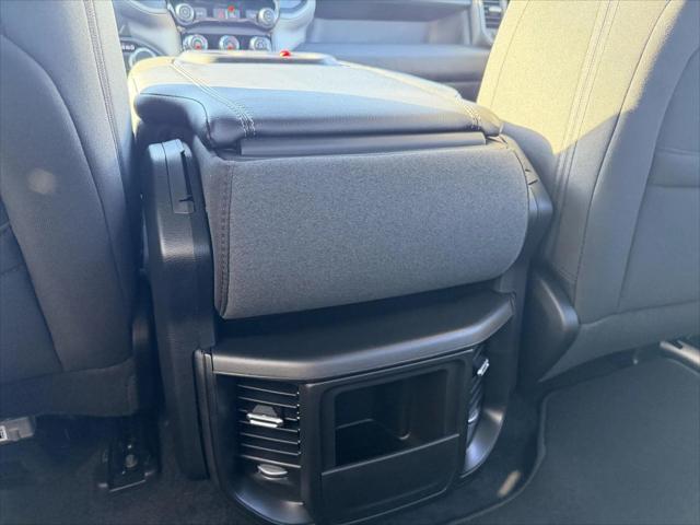 2026 Ram 1500 Express Crew Cab 4x2 5'7" Box