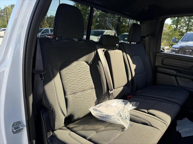 2026 Ram 1500 Express Crew Cab 4x2 5'7" Box