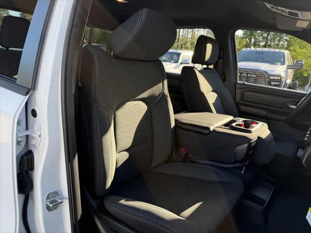 2026 Ram 1500 Express Crew Cab 4x2 5'7" Box