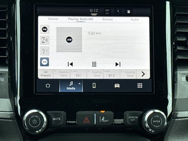 2026 Ram 1500 Tradesman Crew Cab 4x4 5'7" Box