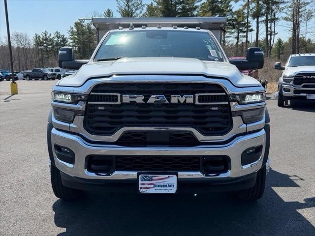 2026 RAM 5500 Chassis RAM 5500 TRADESMAN CHASSIS REGULAR CAB 4X4 60 CA