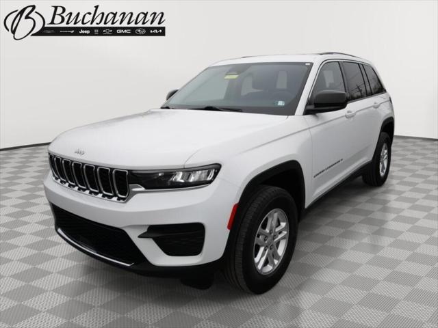 2023 Jeep Grand Cherokee Laredo 4x4 2023 Jeep Grand Cherokee Laredo 4x4