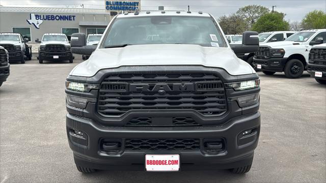 2026 RAM Ram 3500 Chassis Cab RAM 3500 TRADESMAN CREW CAB CHASSIS 4X4 60 CA