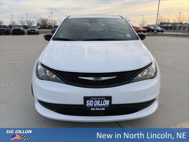 2026 Chrysler Voyager VOYAGER LX