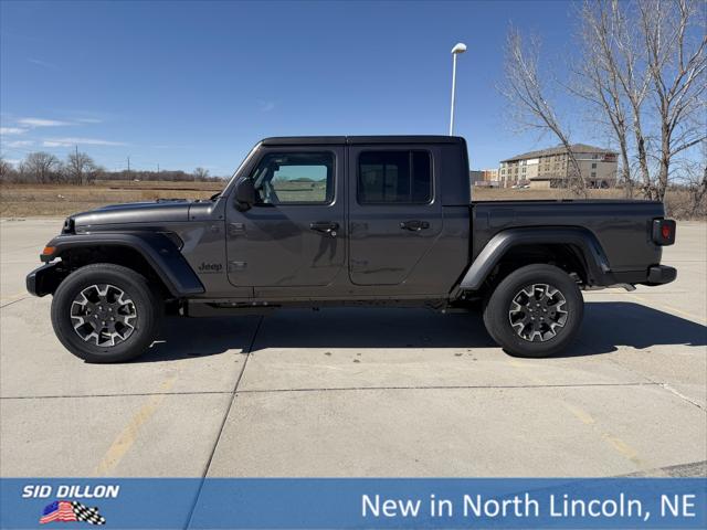 2026 Jeep Gladiator GLADIATOR SAHARA 4X4