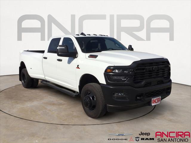 2026 RAM Ram 3500 RAM 3500 TRADESMAN CREW CAB 4X4 8 BOX