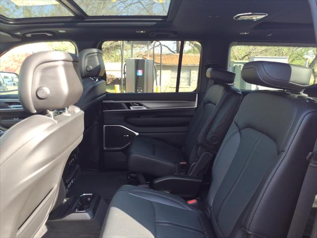 2026 Jeep Grand Wagoneer Upland 4x4