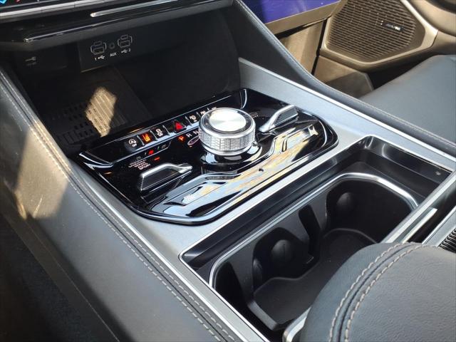 2026 Jeep Grand Wagoneer Upland 4x4