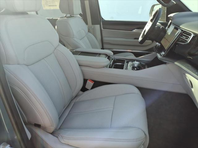2026 Jeep Grand Wagoneer Summit Obsidian 4x4