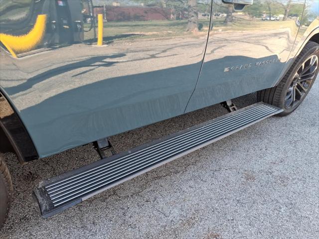 2026 Jeep Grand Wagoneer Summit Obsidian 4x4