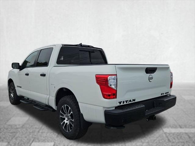 2024 Nissan TITAN Crew Cab SV 4x4