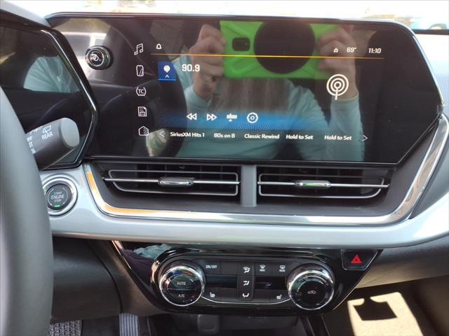 2026 Chevrolet Trax FWD LT