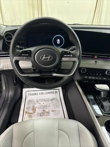 2025 Hyundai Elantra Hybrid Limited