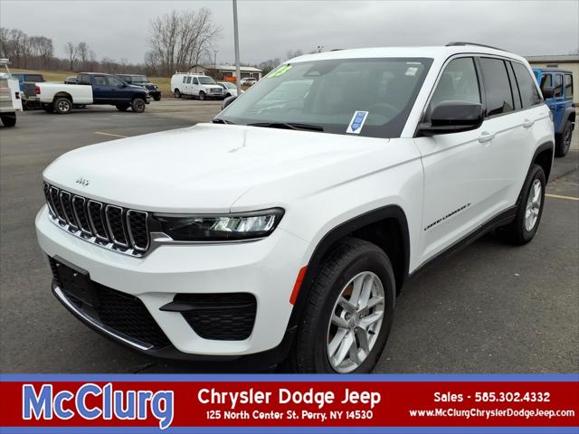 2023 Jeep Grand Cherokee Laredo 4x4 for sale in Perry, NY