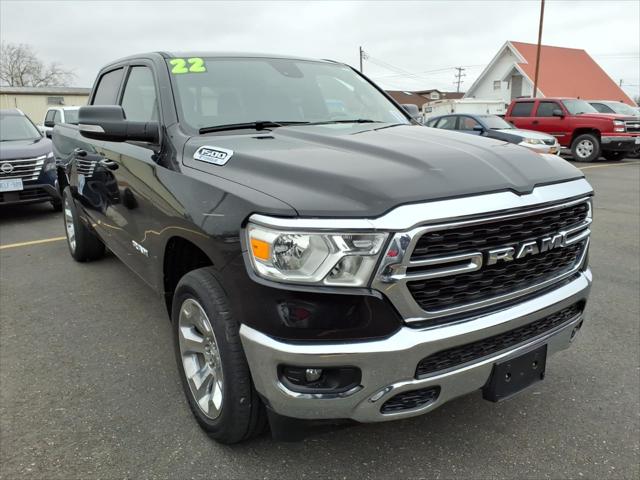 2022 Ram 1500 Big Horn Crew Cab 4x4 5'7" Box