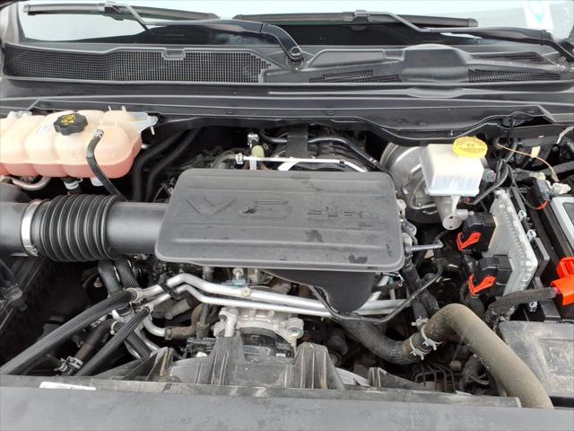 2022 Ram 1500 Big Horn Crew Cab 4x4 5'7" Box