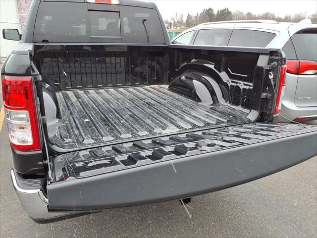 2022 Ram 1500 Big Horn Crew Cab 4x4 5'7" Box